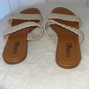 Rouge Helium Women's Beige Braided Sandals